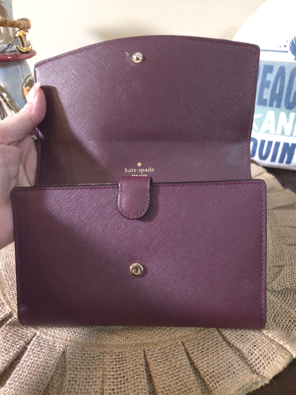 EUC Kate Spade Plum Saffiano Crossbody Wallet - Picture 4 of 7